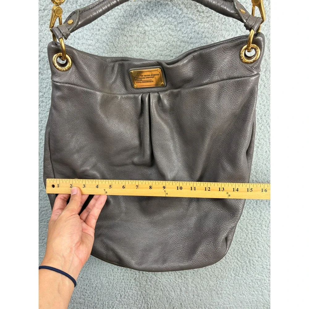 Marc by Marc Jacobs Classic Q Hillier Hobo Shoulder Bag Womens Medium Gray